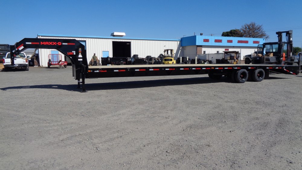MAXX-D 8.5x40 30,000 Gooseneck