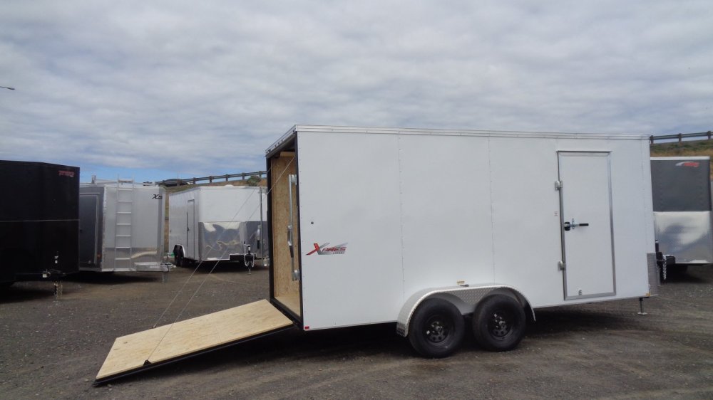 Mirage 7x16 7,000 Enclosed