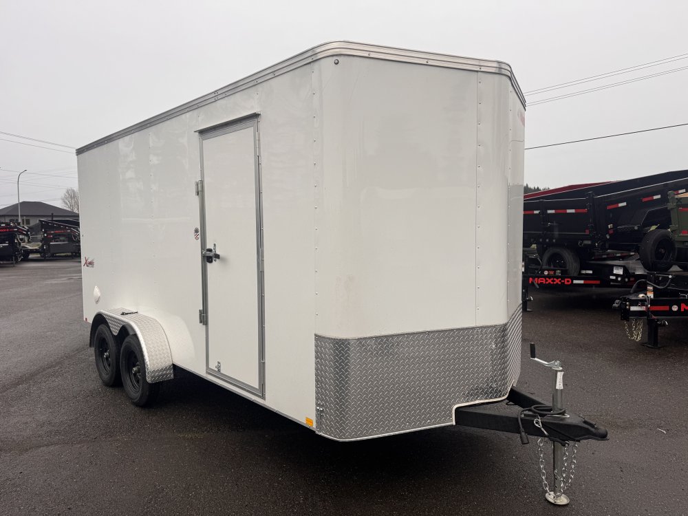Mirage 7x16 7,000 Enclosed