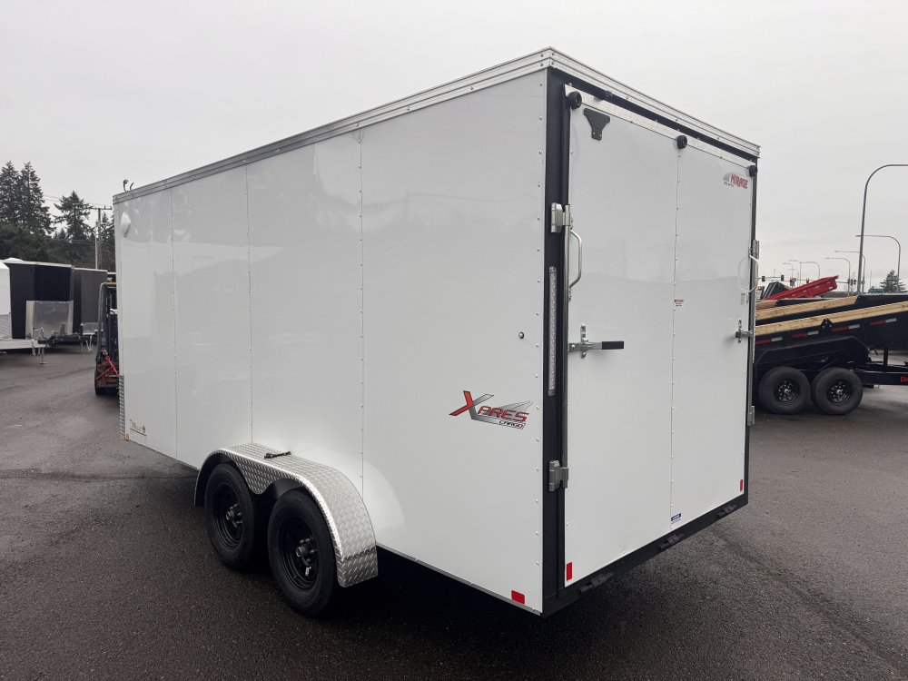 Mirage 7x16 7,000 Enclosed