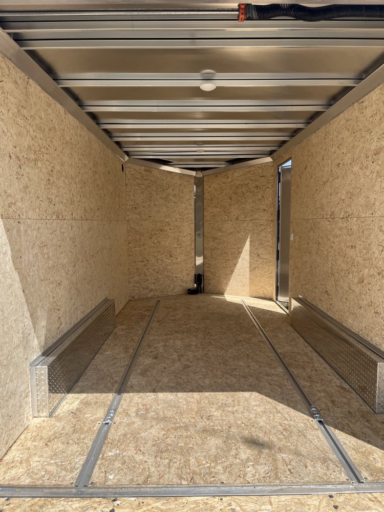 Xpress 7.5x14 7,000 Enclosed