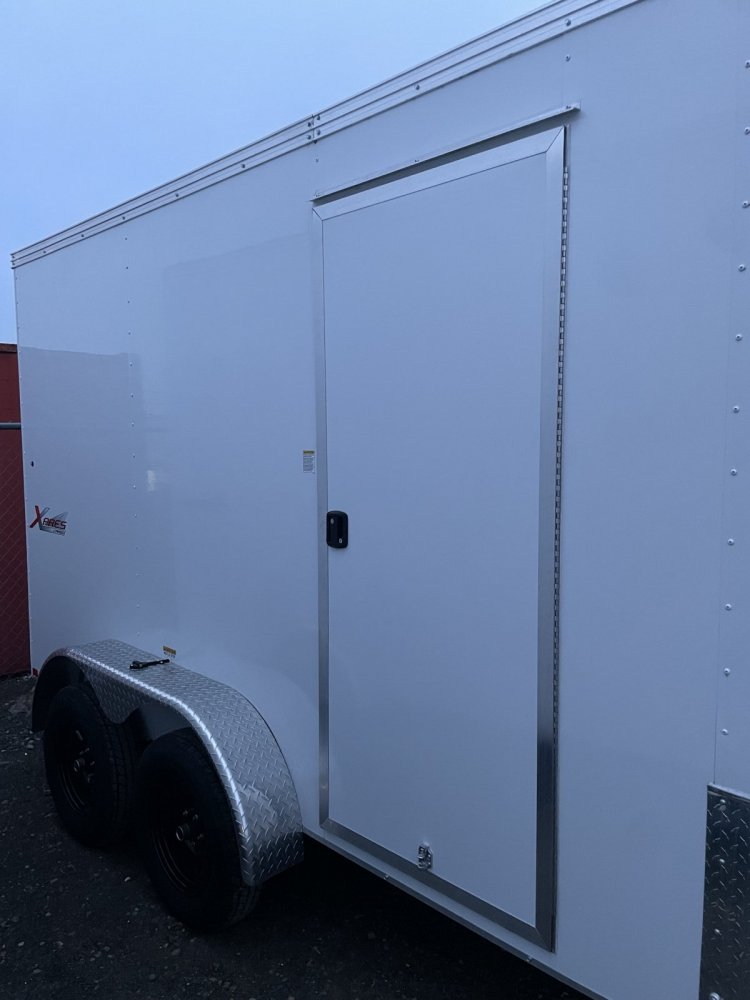 Mirage 6x12 7,000 Enclosed