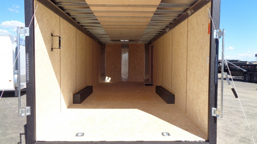 Mirage 8.5x24 9,900 Enclosed