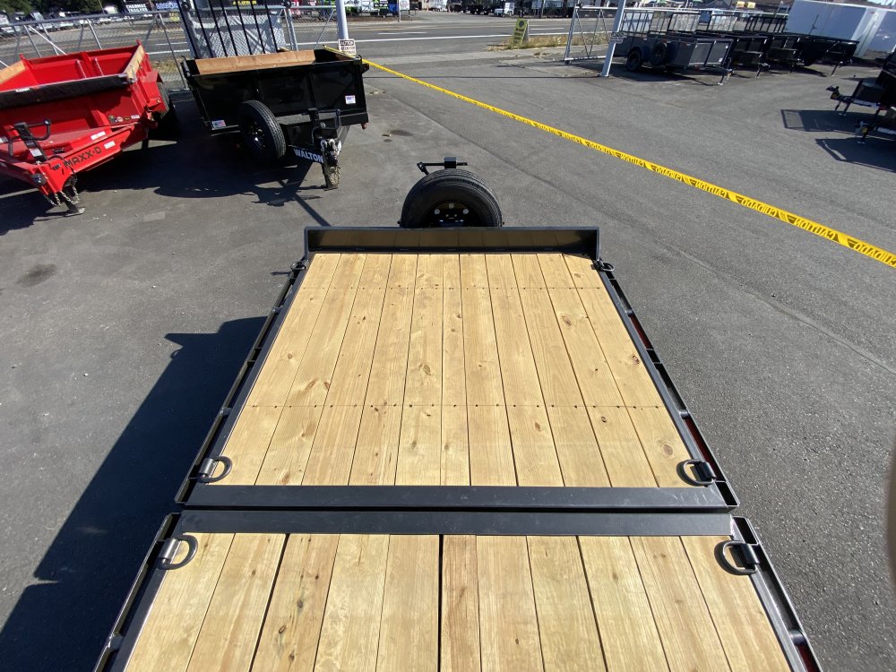 MAXX-D 7x22 17,500 Equipment