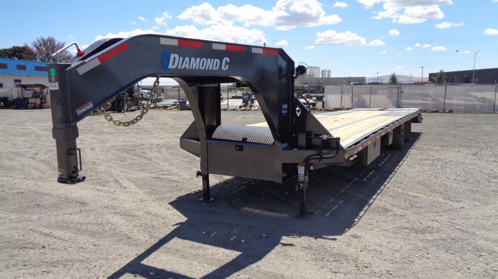 Diamond C 8.5x35 Gooseneck