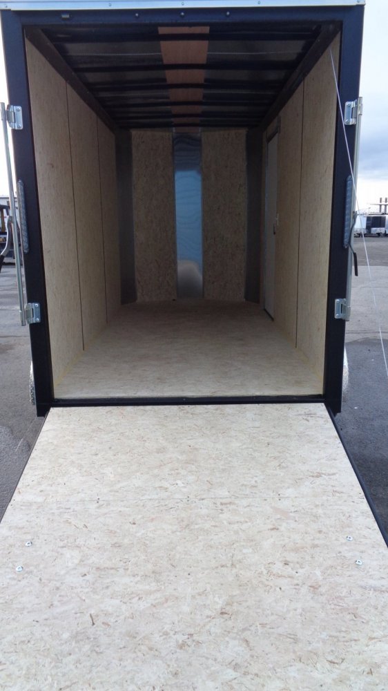 Mirage 6x12 7,000 Enclosed