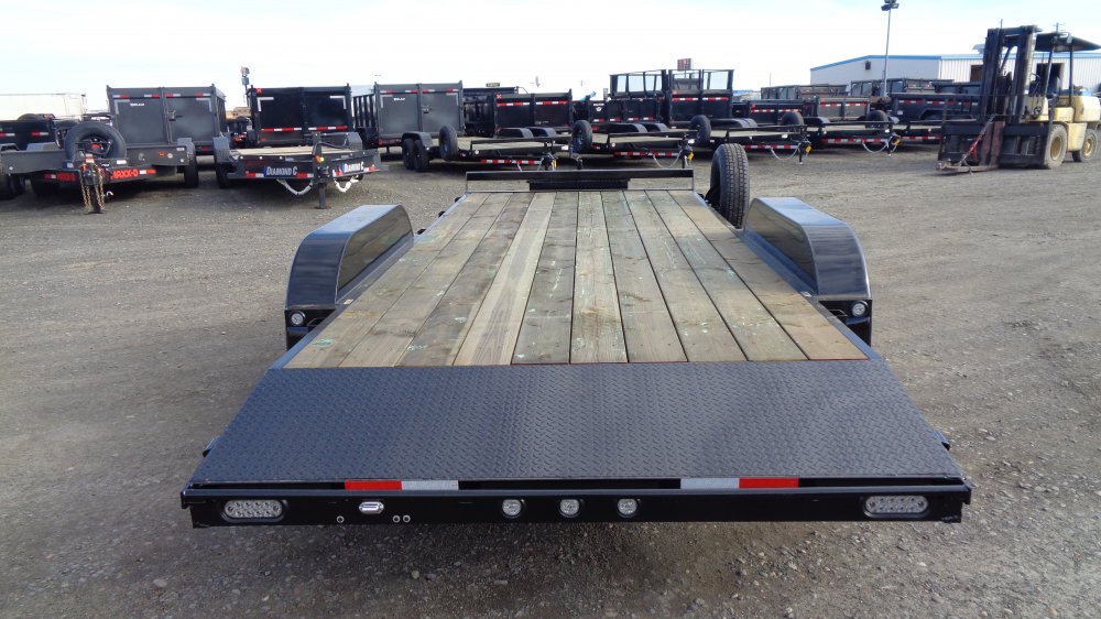 Versatile 7x18 7,000 Flatbed