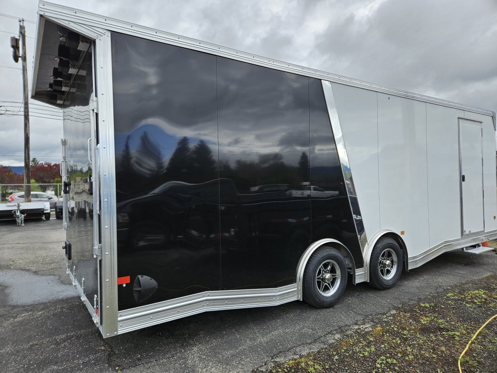 EZ Hauler 8.5x24 Enclosed