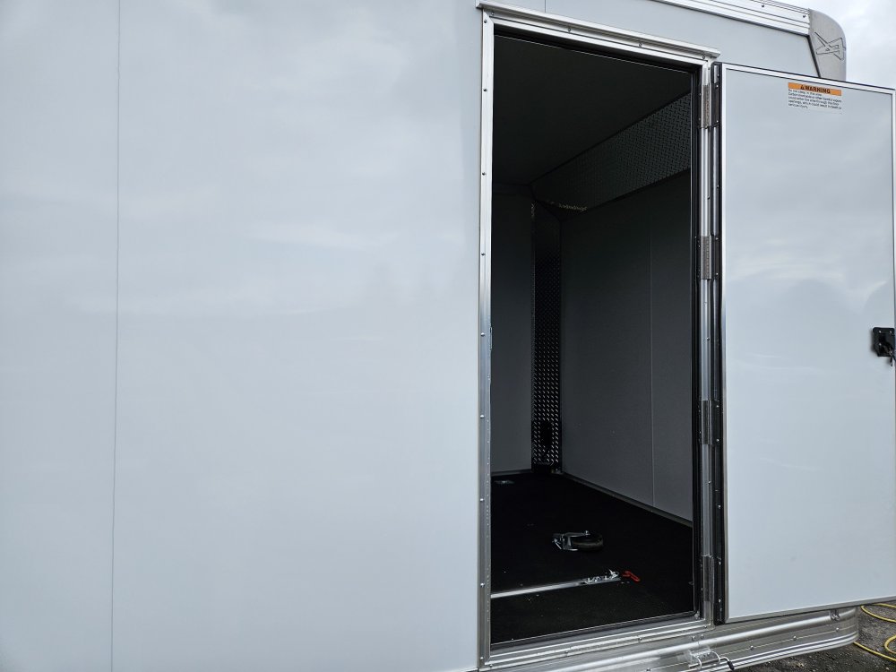EZ Hauler 8.5x24 9,990 Enclosed