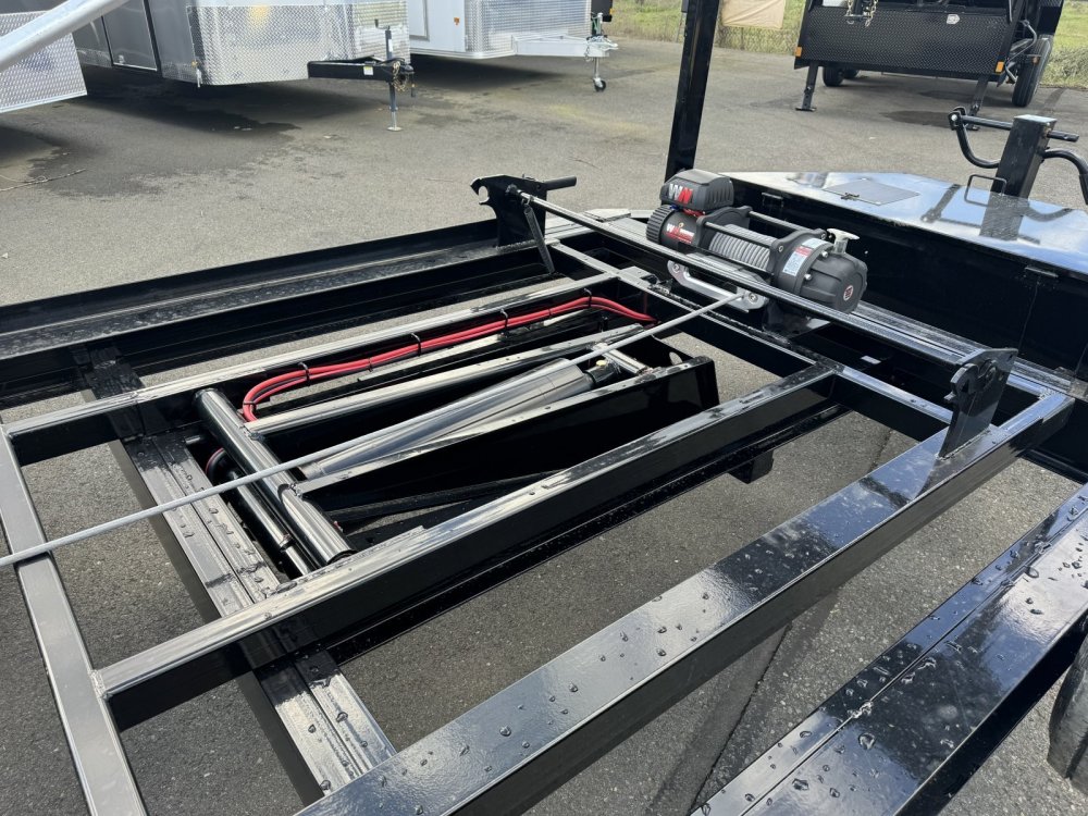 MAXX-D 7x14 15,000 Roll-Off