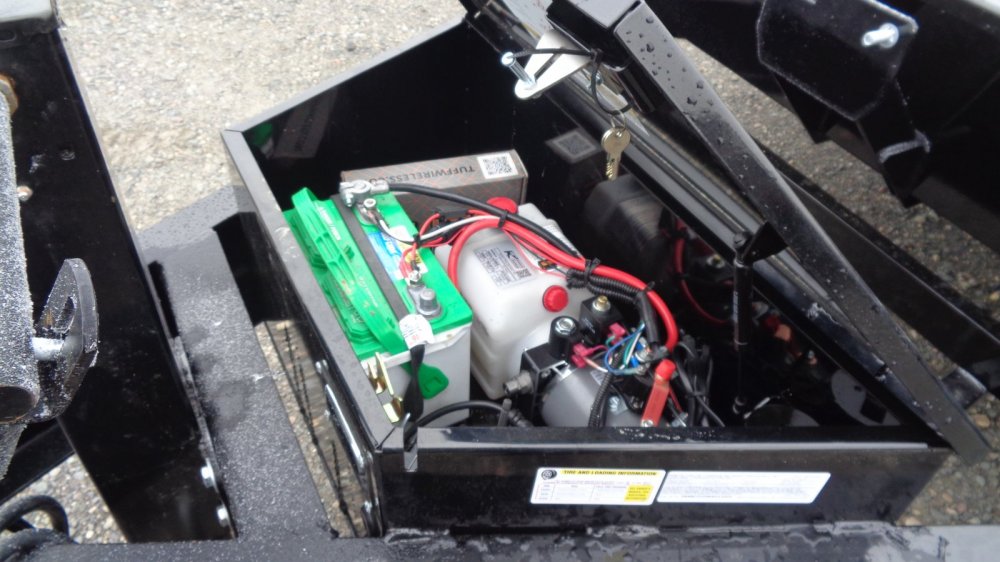 MAXX-D 8.5x22 17,500 Flatbed
