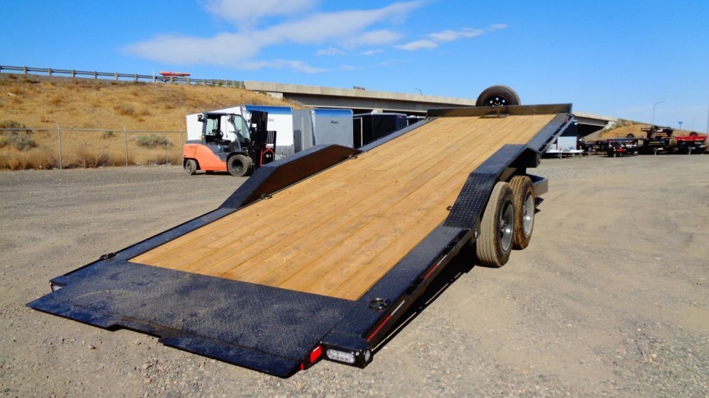 MAXX-D 8.5x22 17,500 Flatbed