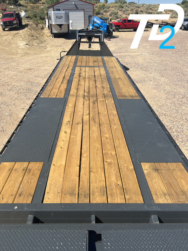 102x32 Lamar Deck Over