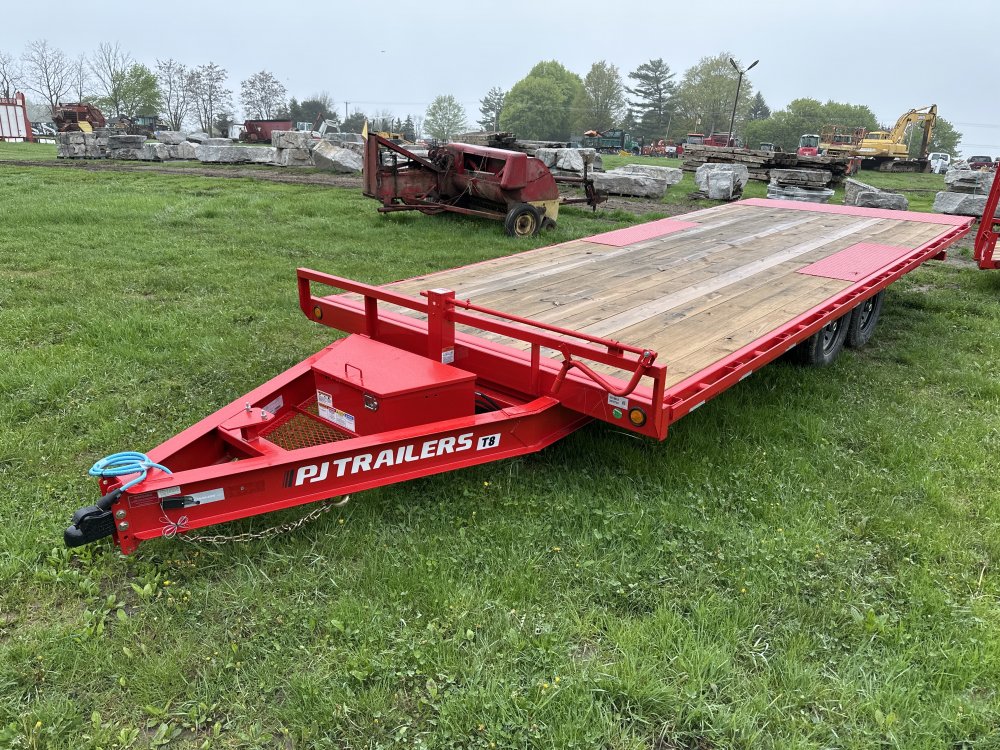 2025 PJ 22FT 22' Deckover Tilt Deckover