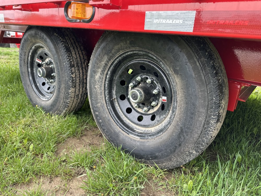 2025 PJ 22FT 22' Deckover Tilt Deckover
