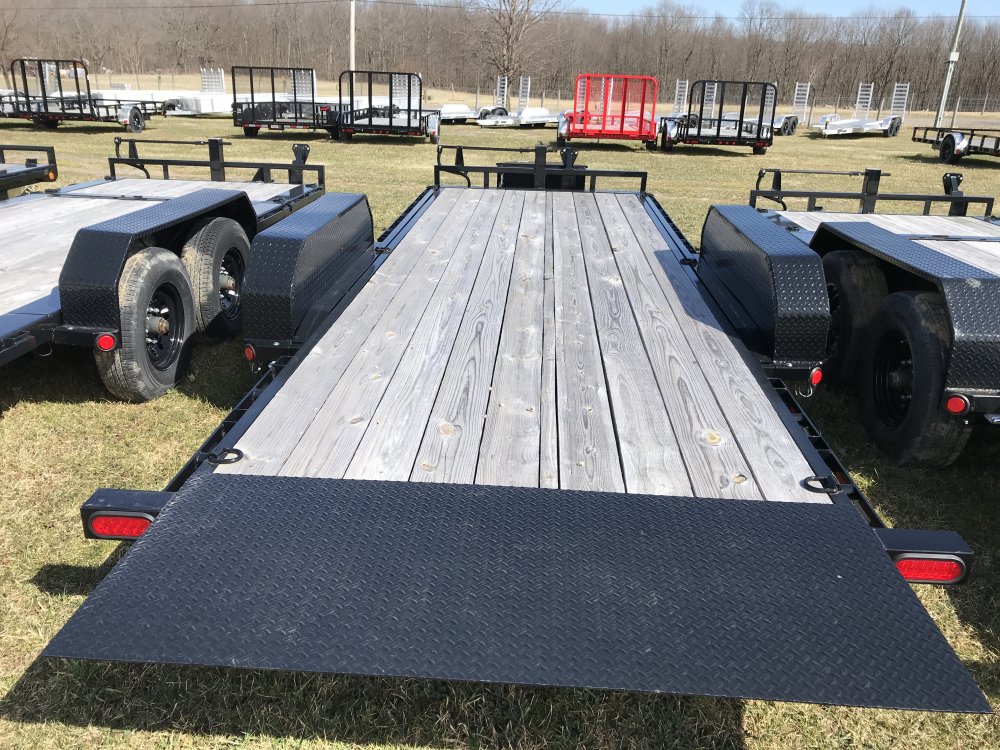 2023 PJ 20' Powered Full Tilt