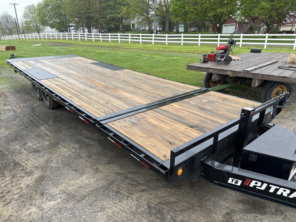 2025 PJ 26 FT 26' Deckover Tilt Deckover