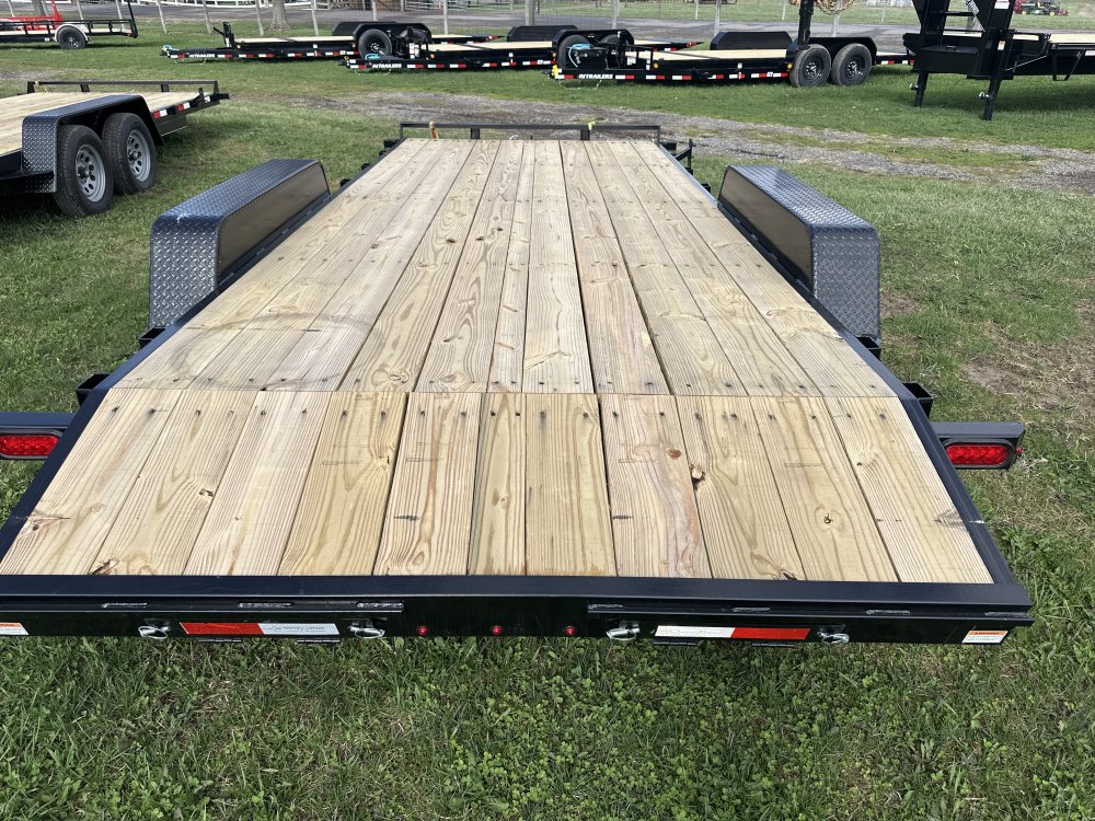 2026 Quality 18' Gen-AW Fender