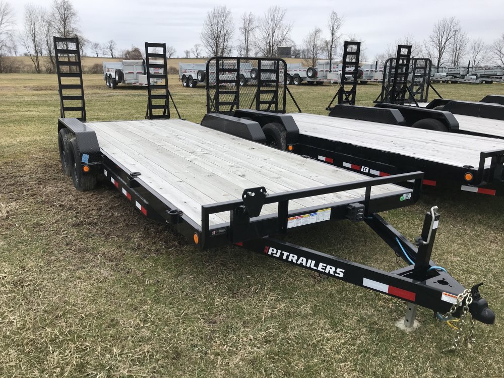 2023 PJ 20'x5" Channel Equipment Fender