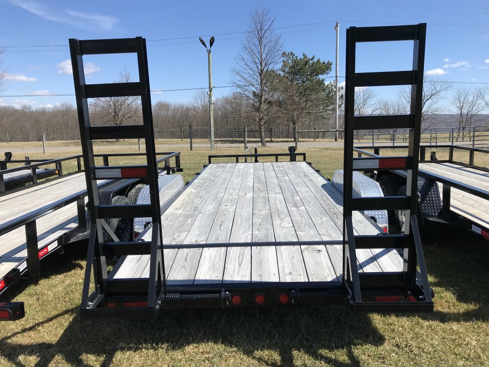 2023 PJ 20'x5" Channel Equipment Fender