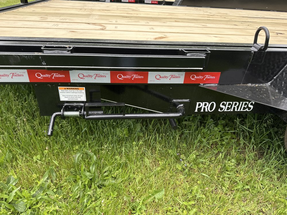 2026 Quality 18' ProSWT Tilt