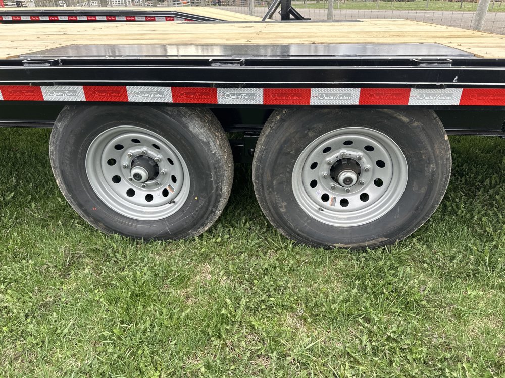 2026 Quality 24' Pro-G Gooseneck