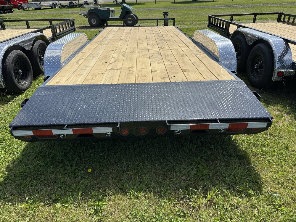 2027 PJ Trailers 18' x 5" Channel Carhauler Fender
