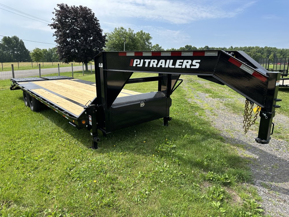 2027 PJ Trailers Quest 25' Gooseneck with Singles