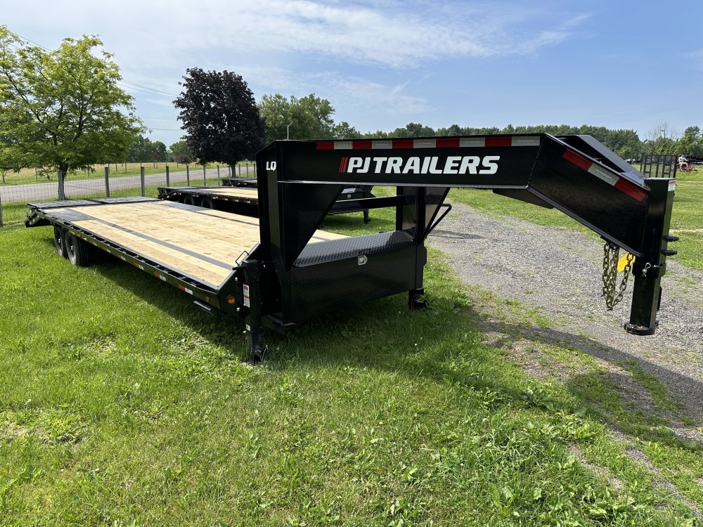 2027 PJ Trailers 30' Quest Gooseneck with Singles