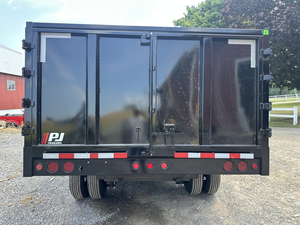 2027 PJ Trailers 20' Tandem Dual Dump