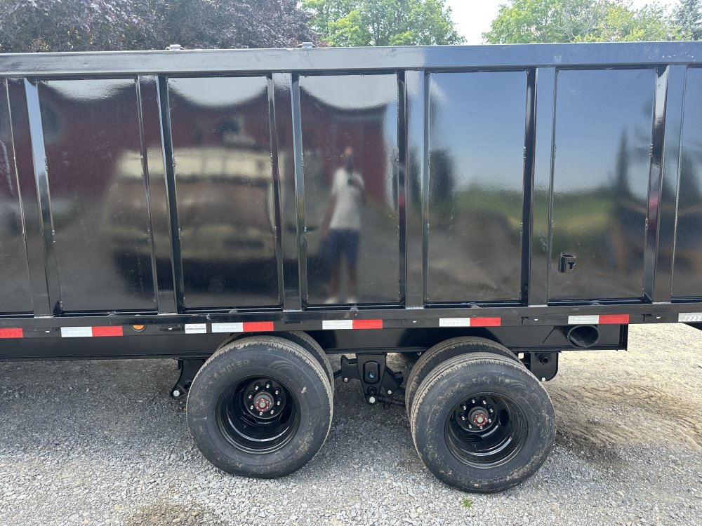 2027 PJ Trailers 20' Tandem Dual Dump