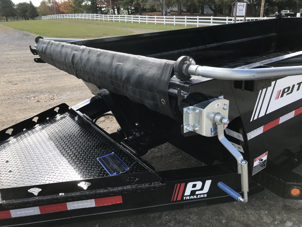 2026 PJ 14'x83" Low Pro Telescopic Dump