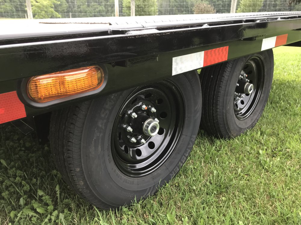 2027 PJ Trailers 22'x8" I-Beam Deckover