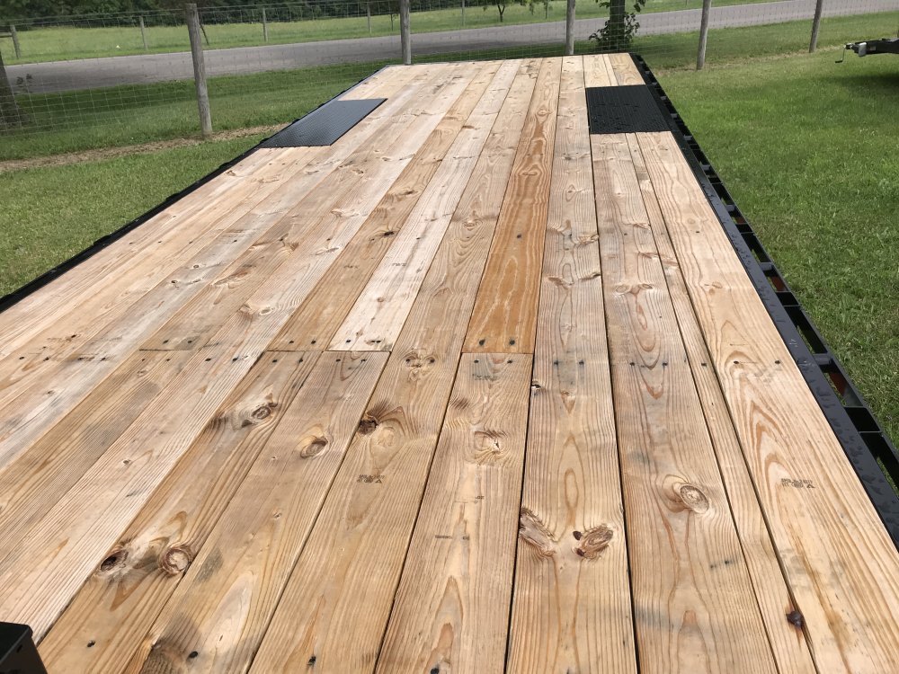 2027 PJ Trailers 24'x8" I-Beam Deckover