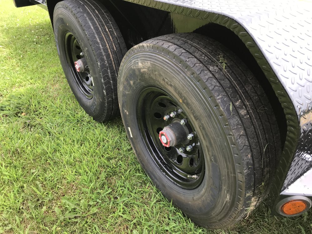 2027 PJ Trailers 24' HD Equipment Tilt 6" Channel