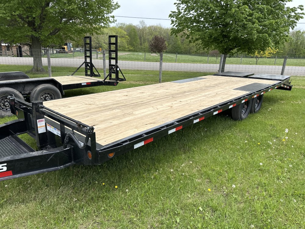 2026 PJ Trailers 26'x8" I-Beam Deckover Pintle