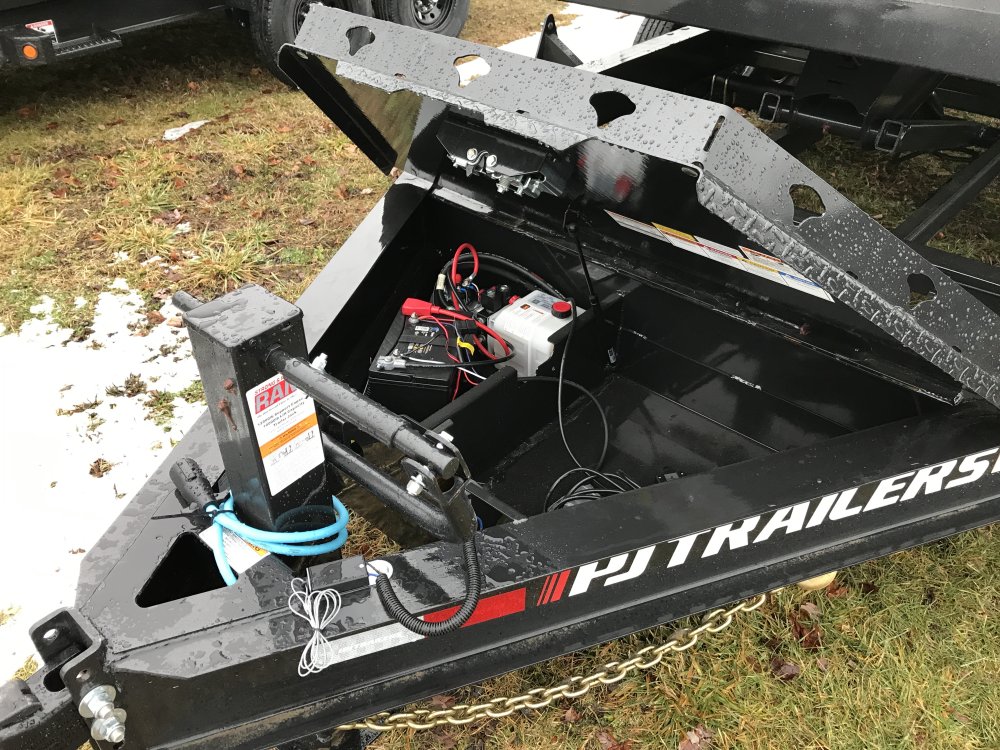 2026 PJ Trailers 14'x83" Low Pro Dump