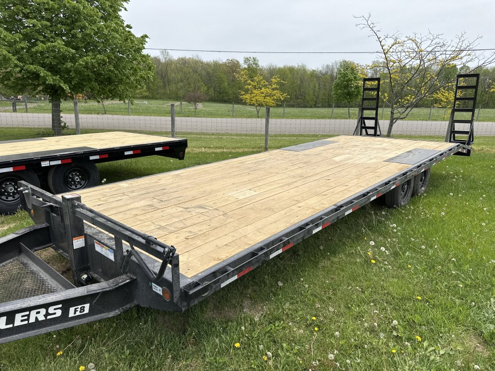 2027 PJ Trailers 26'x8" I-Beam Deckover