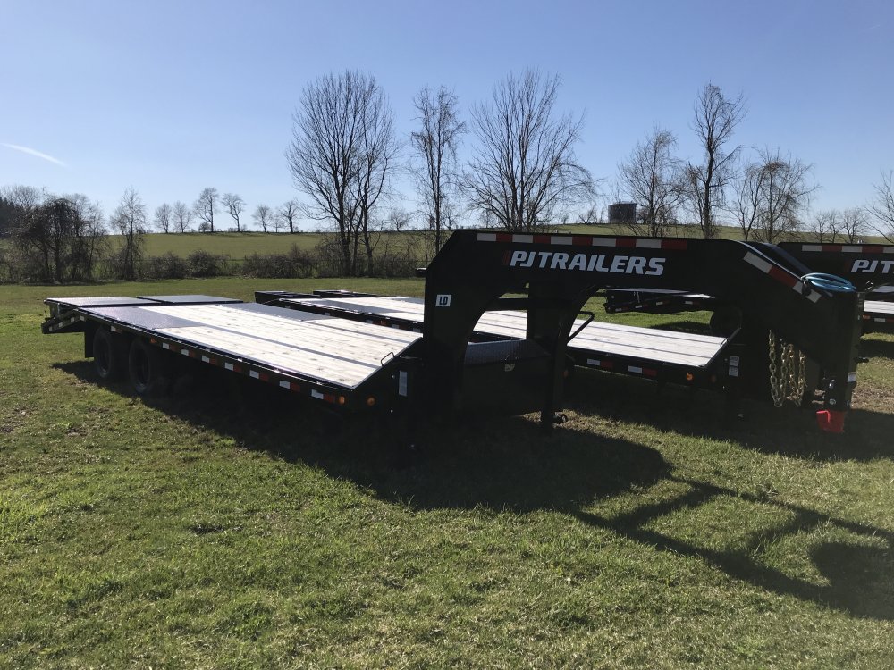 2023 PJ 25' Low-Pro Flatdeck with Duals