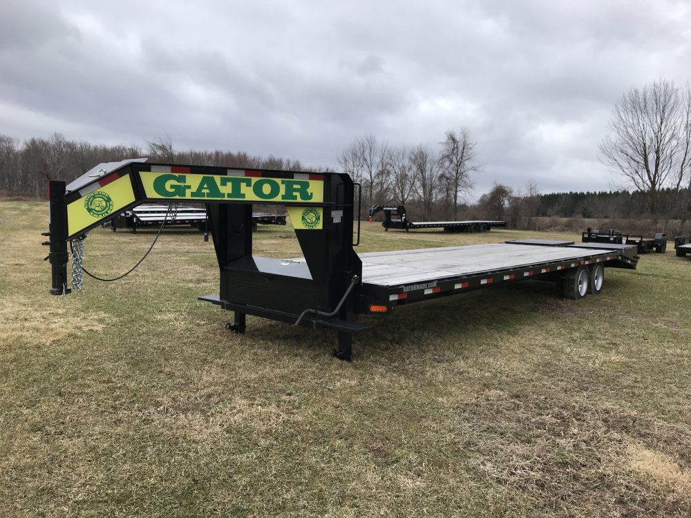 2022 Gator 30  Gooseneck