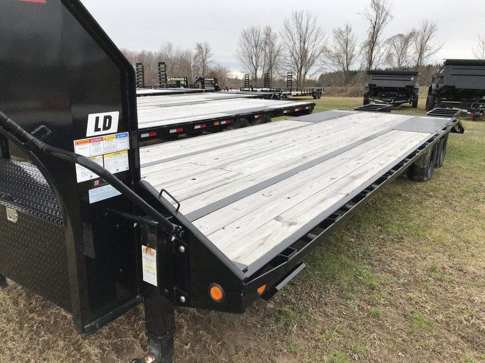 2023 PJ 30' Low-Pro Flatdeck with Duals