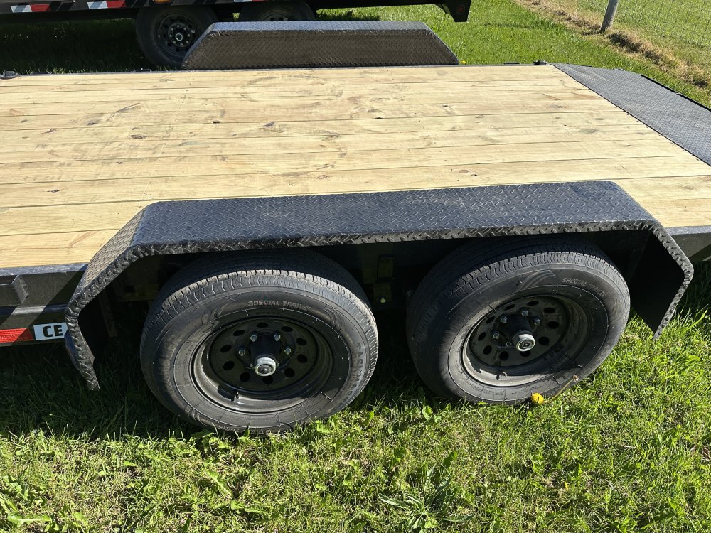 2027 PJ Trailers 18'x5" Channel Carhauler
