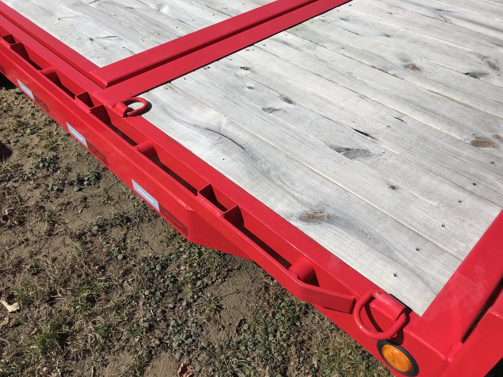 2023 PJ 20'x6" Channel Equipment Tilt