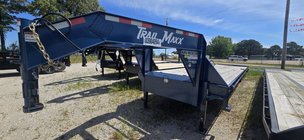 102"x40' TRAIL MAXX Gooseneck Flatbed