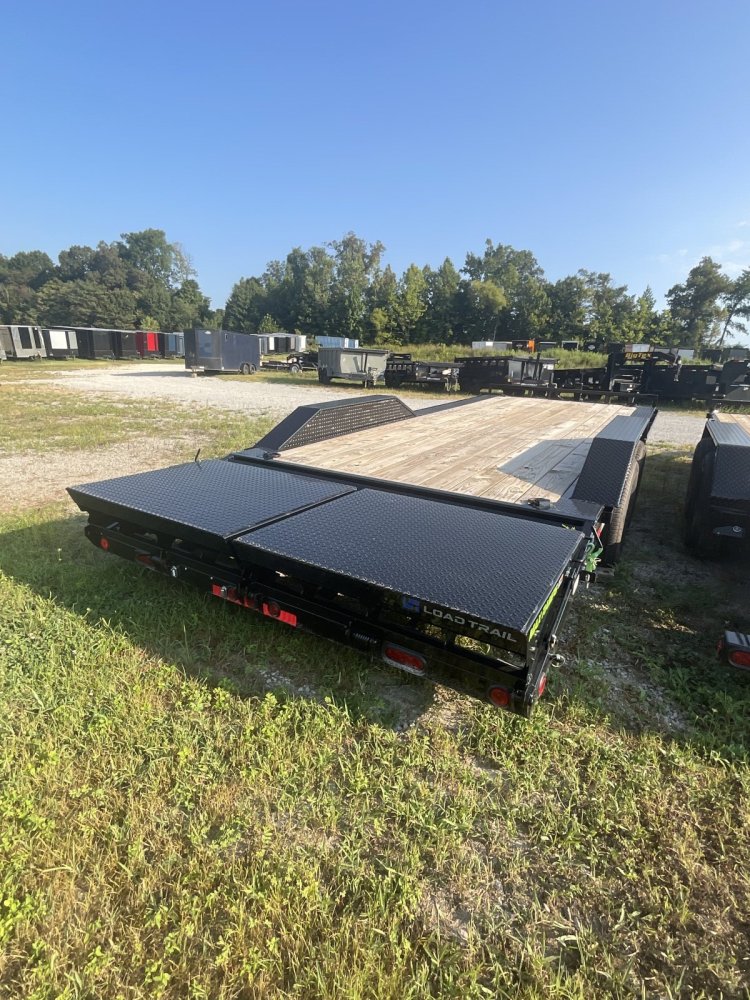 102"x22' Load Trail Equipment Trailers