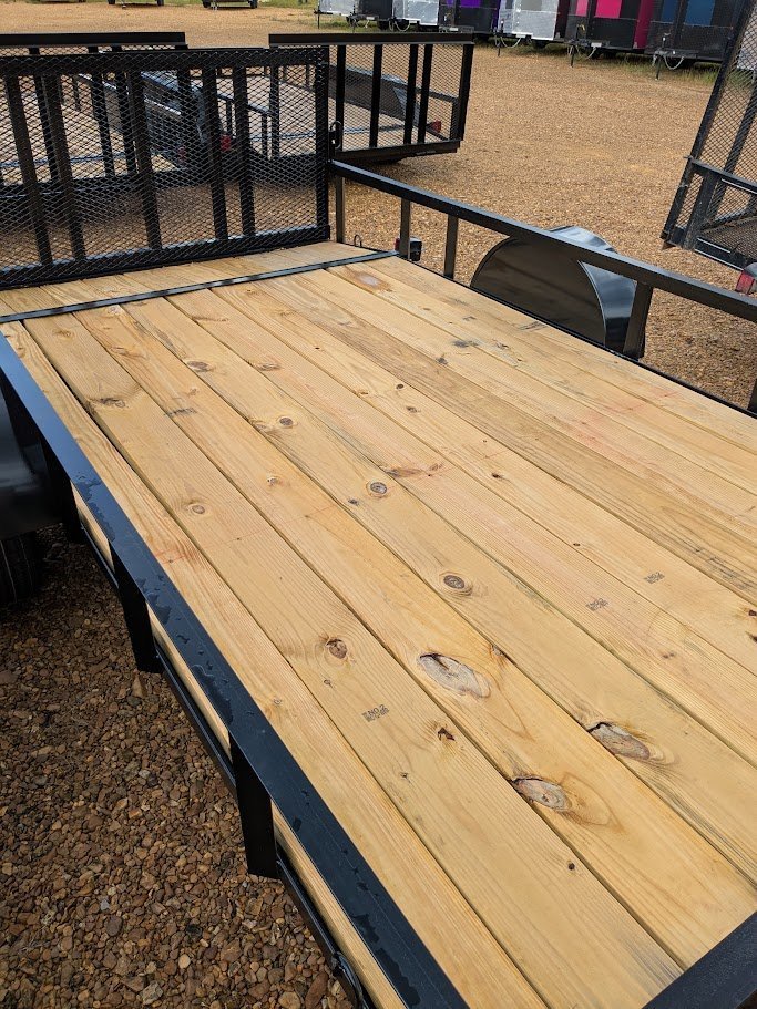 6' 4"x12' L&O Utility