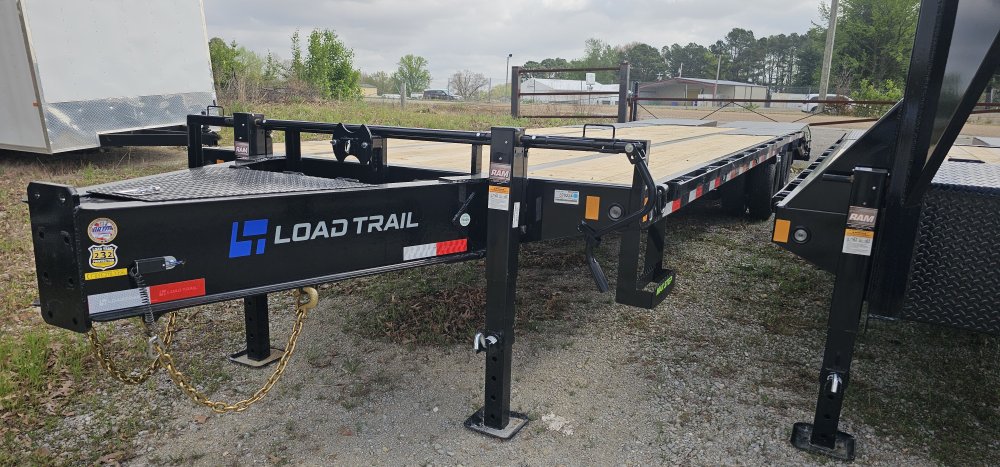 102"x30' Load Trail Equipment Trailers
