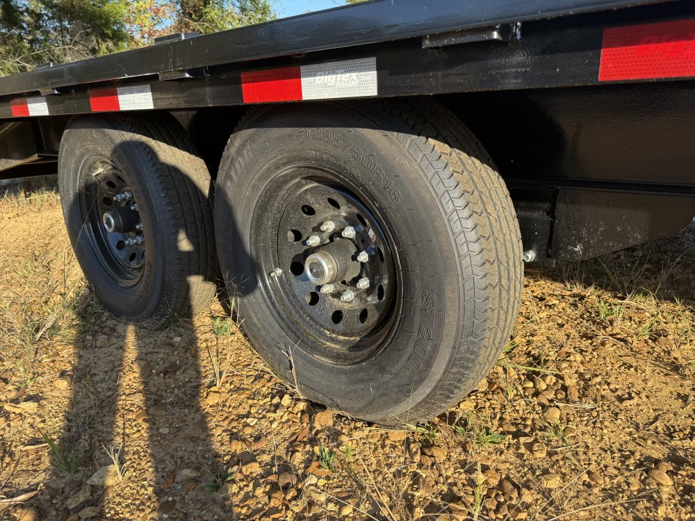 102"x34' Big Tex Gooseneck Flatbed