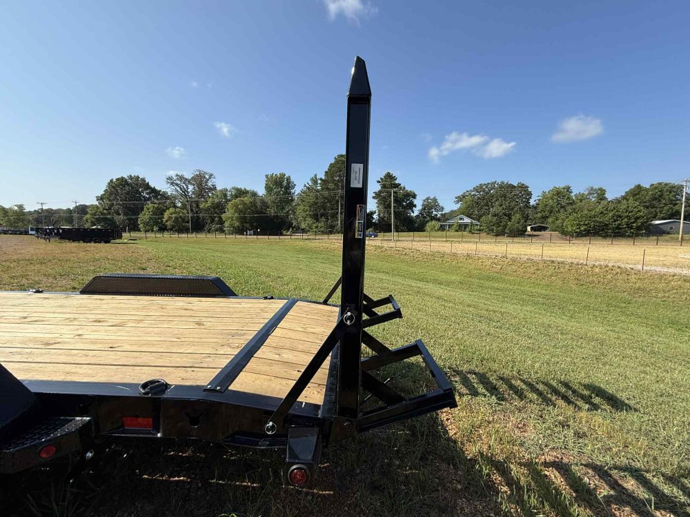 83"x24' Load Trail Equipment Trailers