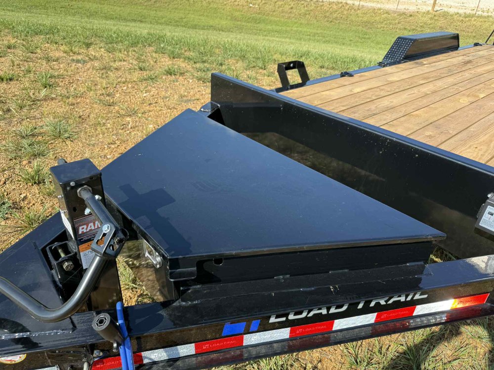 83"x24' Load Trail Equipment Trailers